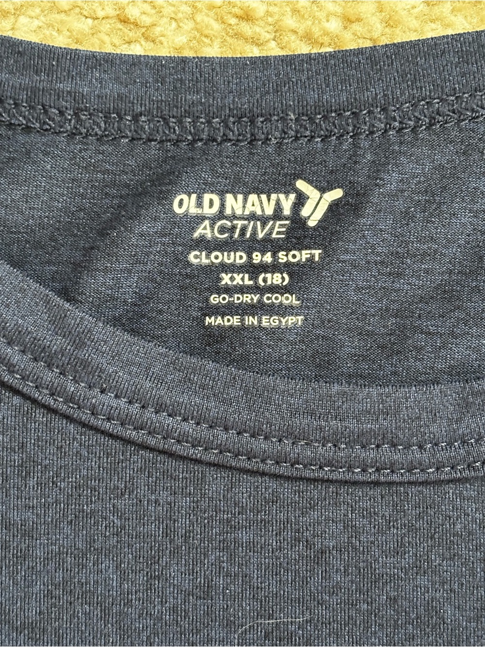 Old Navy Active XXL Go-Dry Cool Mesh & Cloud 94 Soft Tee Bundle - Picture 6 of 7